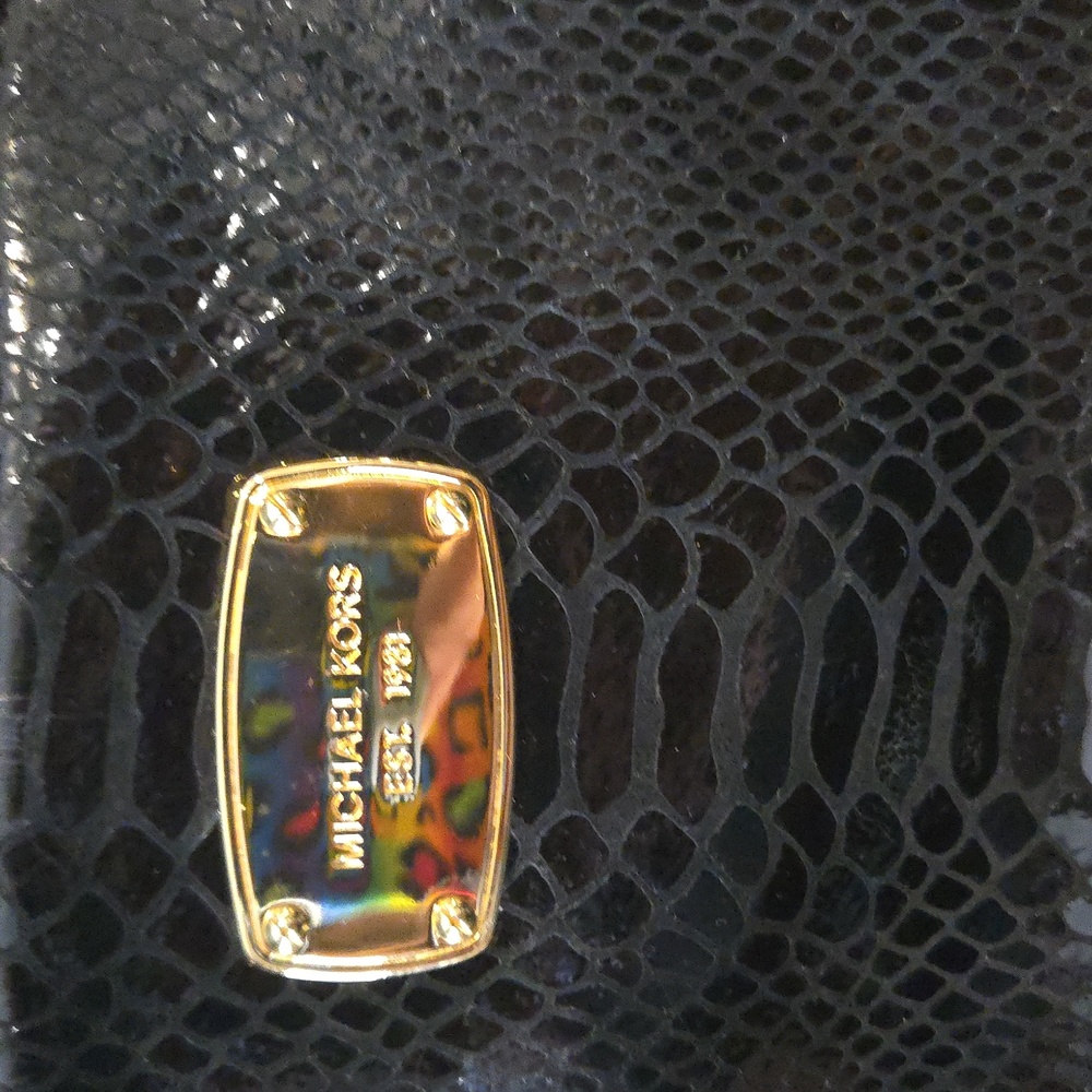 Mk purse